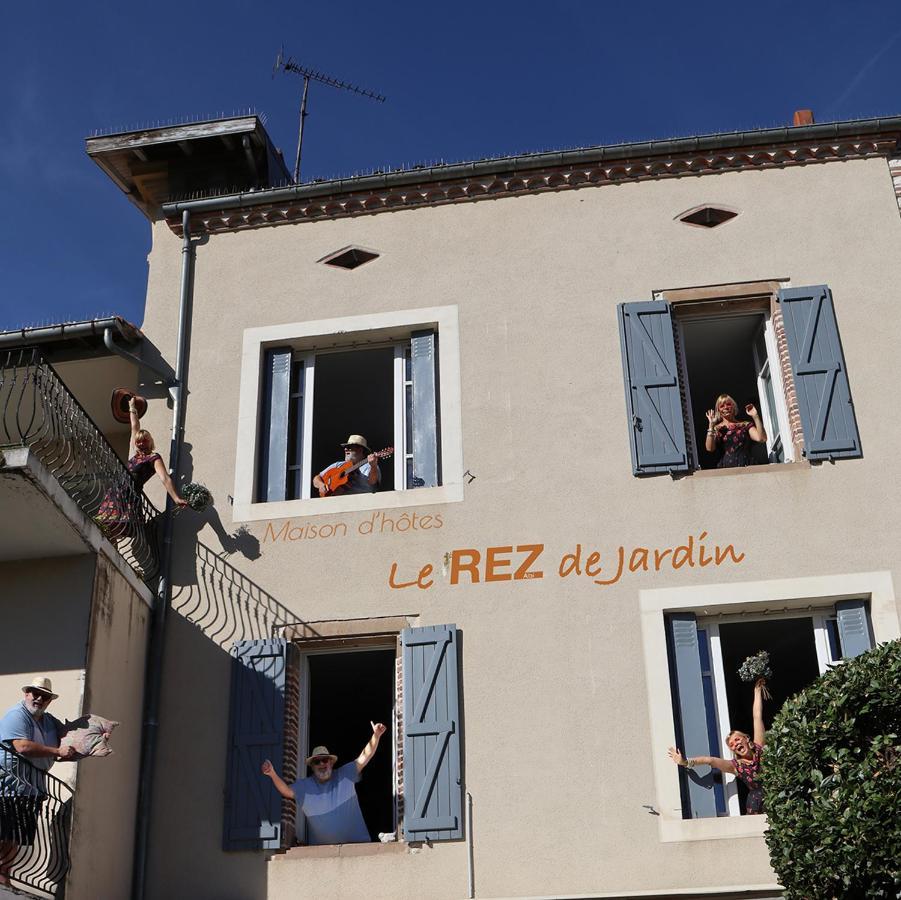 Le Rez De Jardin Albi Hotel Exterior photo