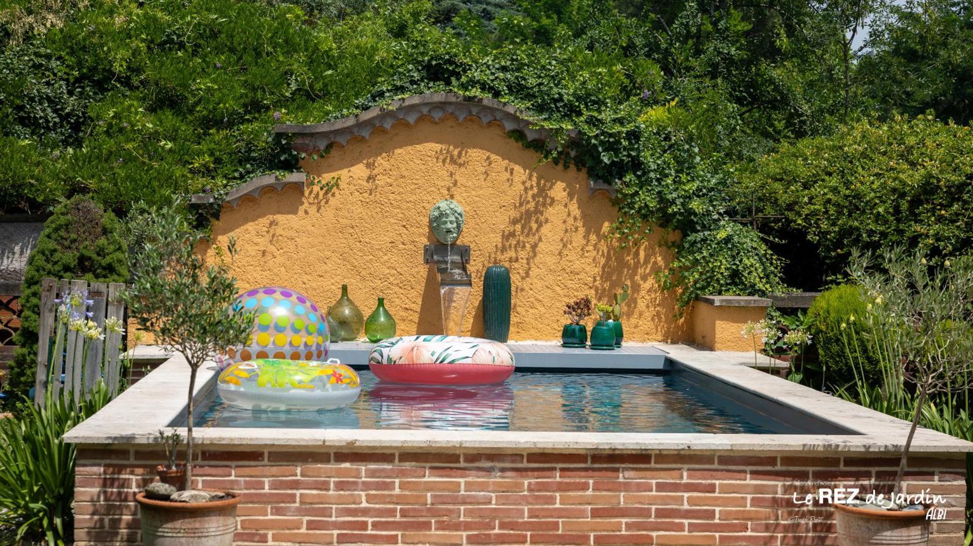 Le Rez De Jardin Albi Hotel Exterior photo